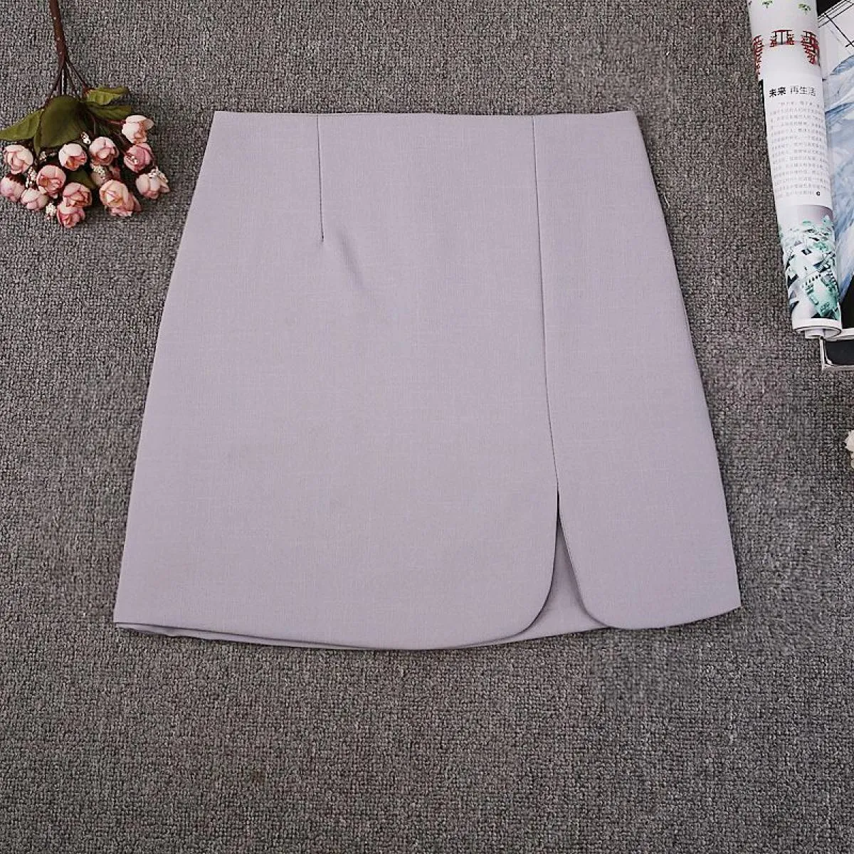 Gonne slim basic da donna nuova estate a vita alta con fodera elegante semplice da ufficio da donna delicata per tutti gli abbin